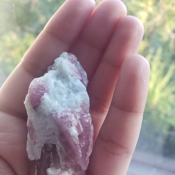 Pink Tourmaline - Picture 4 of 6